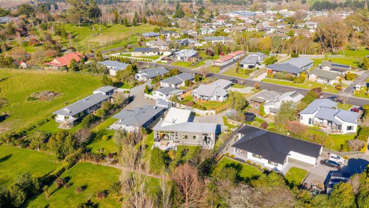 13 Abbot Avenue Waipawa_21
