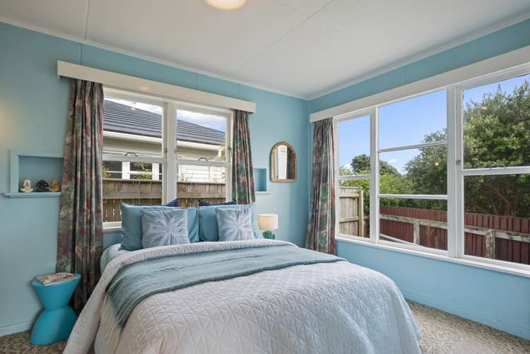 106 Wellington Road Paekakariki_10