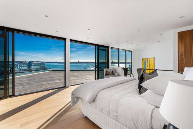 2 Queen Street Auckland Central_4