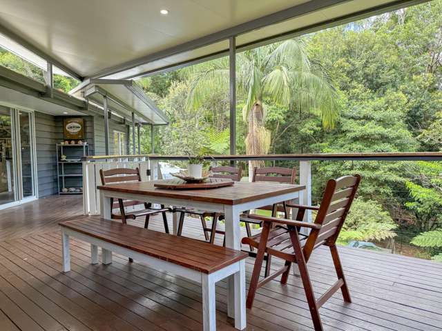 Must Be Sold! - Bargain Buying on Tamborine Mountain