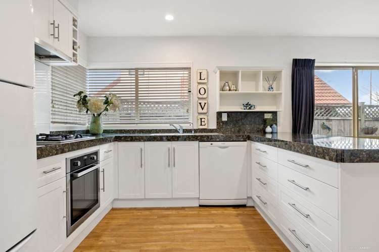 1/6 Emma Court Northpark_6