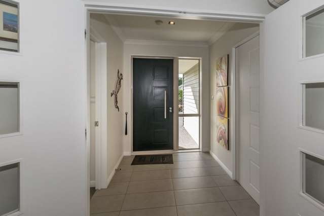 3 Elm Grove Amberley_3