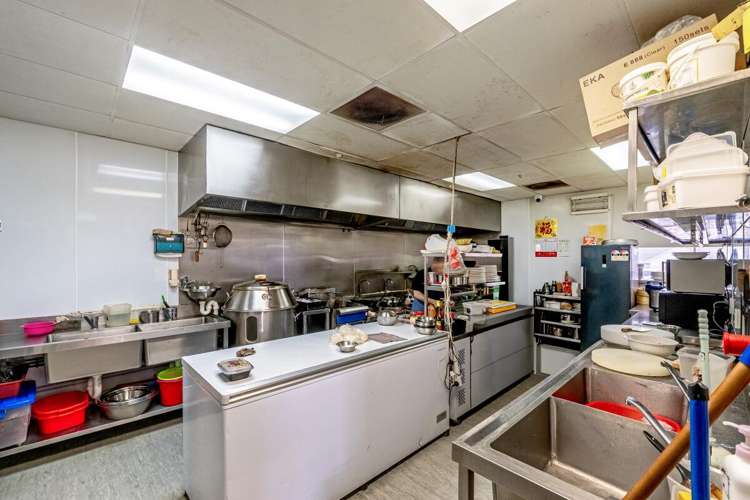 6/4038 Great North Road Glen Eden_5