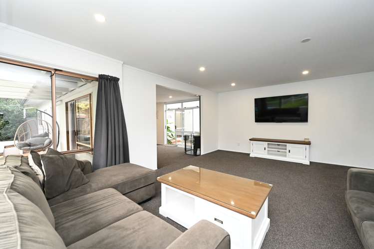 8 D'Arcy Place Taradale_12