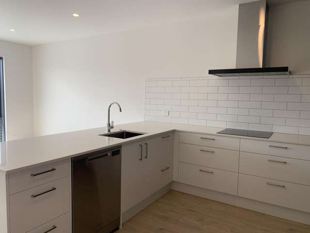 4 TORO PUKE LANE Beachlands_2