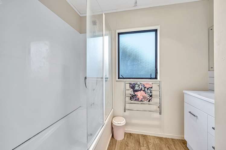 133 Shifnal Drive Randwick Park_15