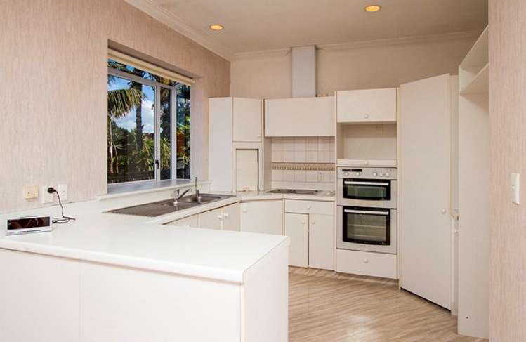 54 Parr Terrace Castor Bay_3