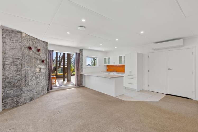 13 Cowling Road Hurdon_19