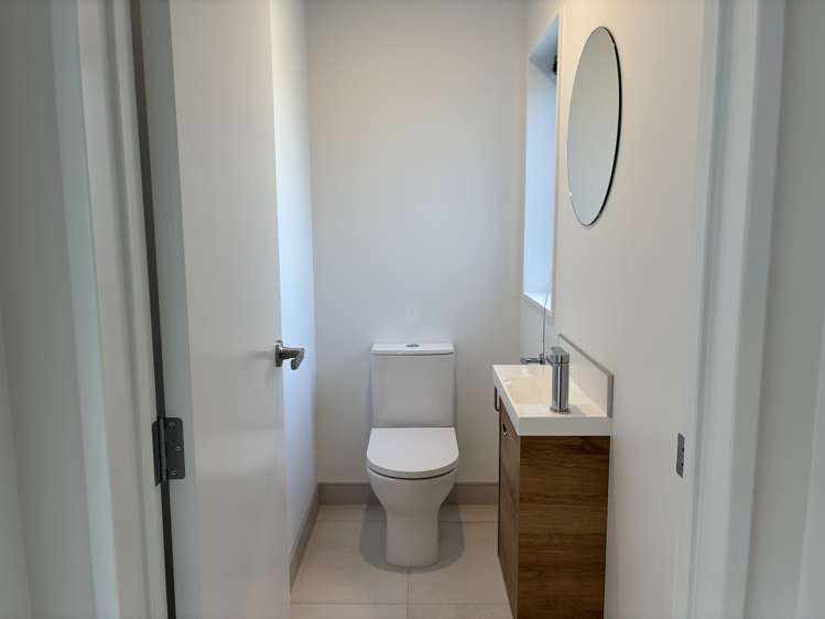 131 WAITUARUA DRIVE "Waiata Shores" Takanini_16