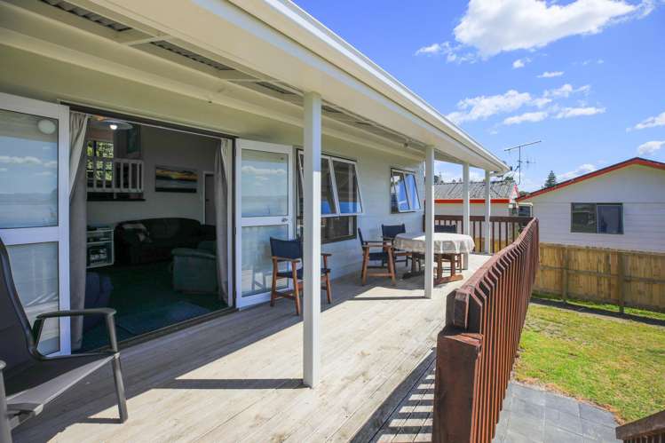 231 Pouewe Street Kawhia_7