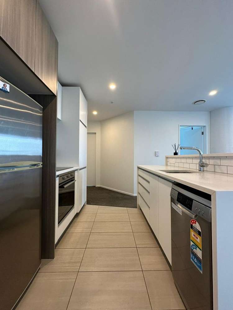 302/18 St Martins Lane Grafton_17