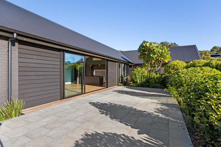 1 Summerhill Drive Papamoa_24