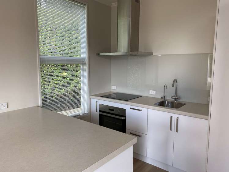 4 Airedale Street Dunedin Central_5