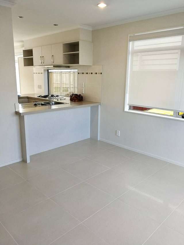 104 Flat Bush School Road Flat Bush_3