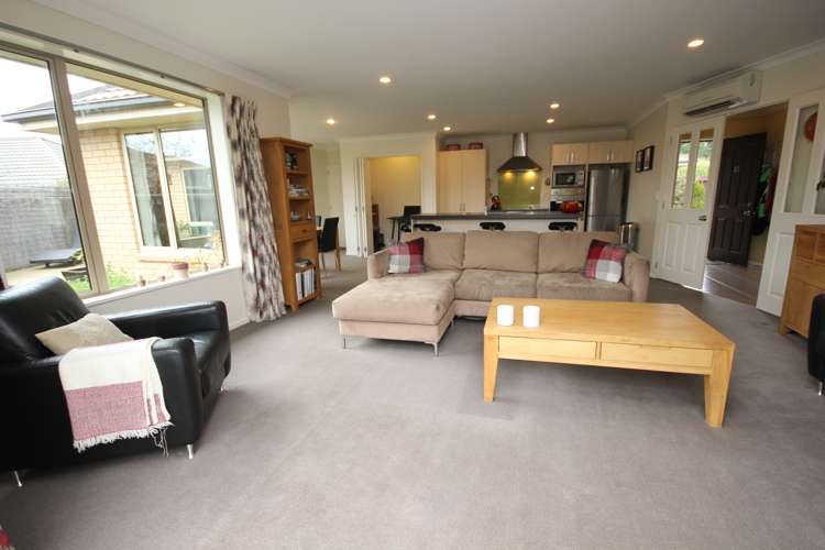 23 Pohutukawa Crescent Parklands_7