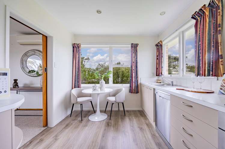 4/4a Dexter Avenue Mount Eden_11