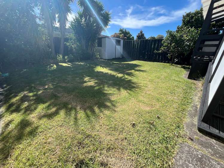 2/13 Latham Avenue Pakuranga_9