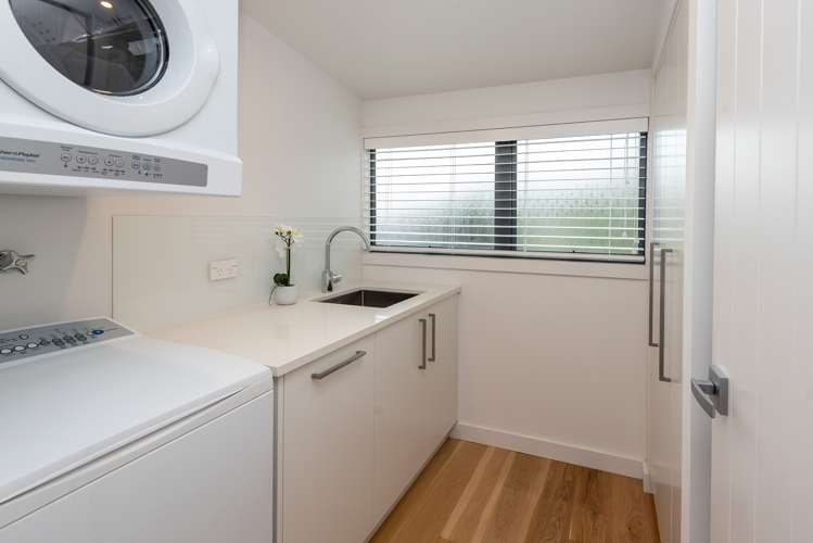 14 Paparoa Road Cockle Bay_22