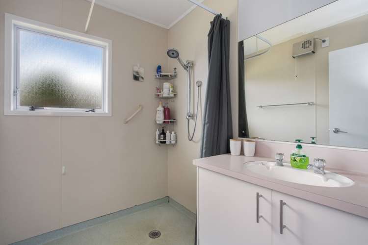 15 Parry Palm Avenue Waihi_8