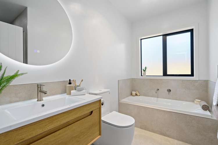 12 Mary Ann Drive Cambridge_14