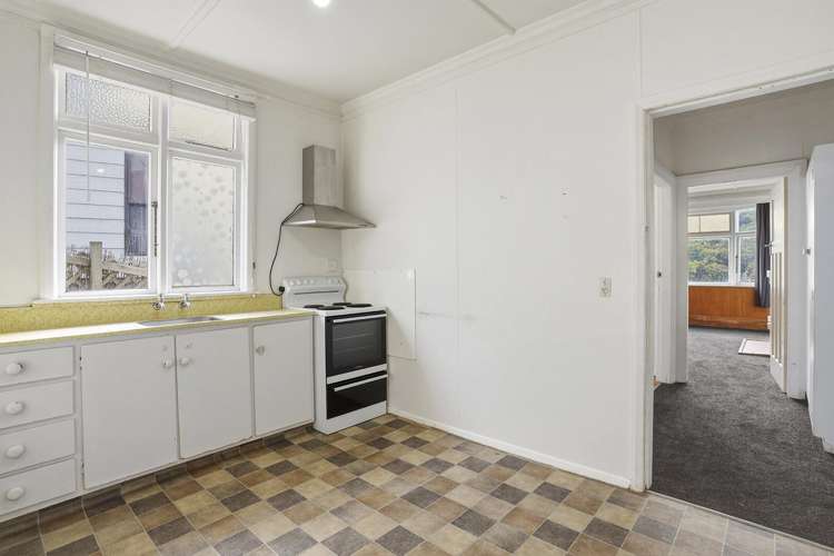 27 Sidey Street Calton Hill_4