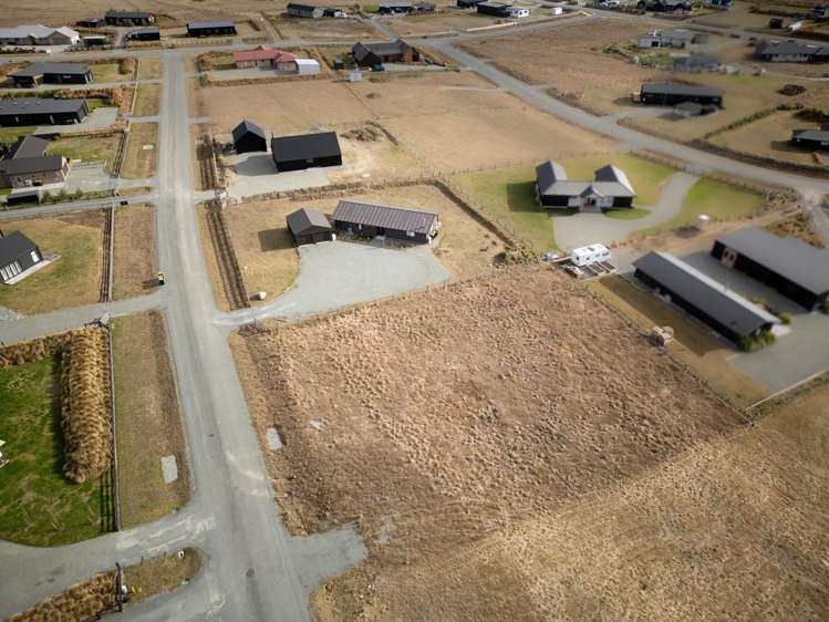 4 Avlis Place Twizel_1