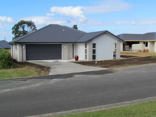 3 Magnolia Lane Waihi_1