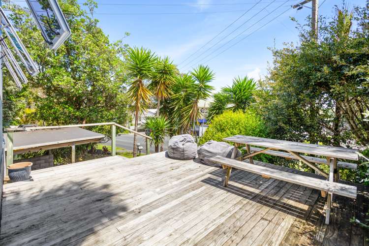 136 Motutara Road Muriwai_11