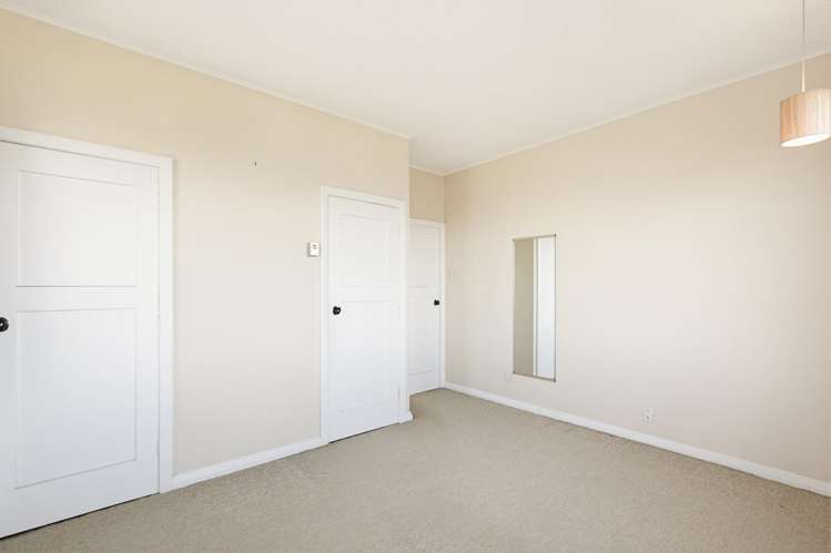 86 Jubilee Road Khandallah_13