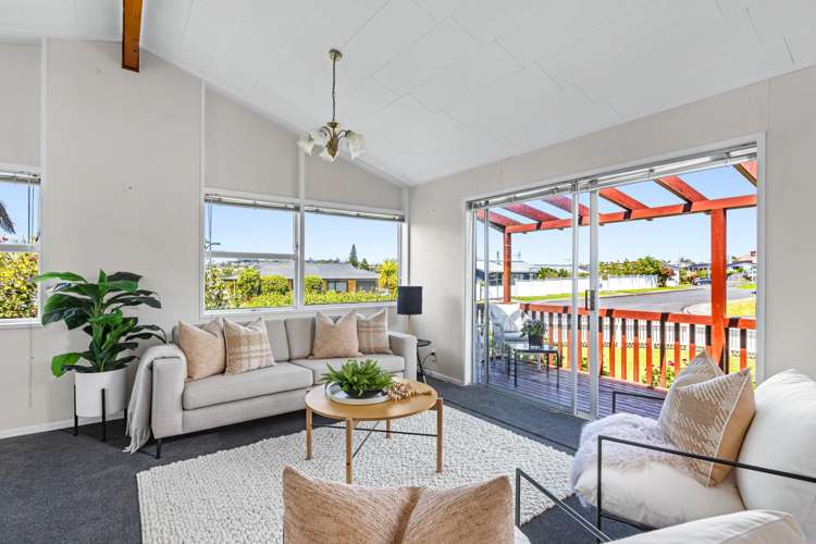 35 Fairway Avenue Red Beach_4