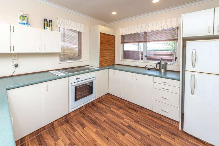 4 Exeter Crescent Springvale_6