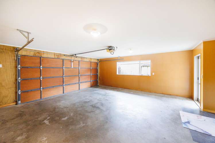 27 Johnstone Drive Fitzherbert_21