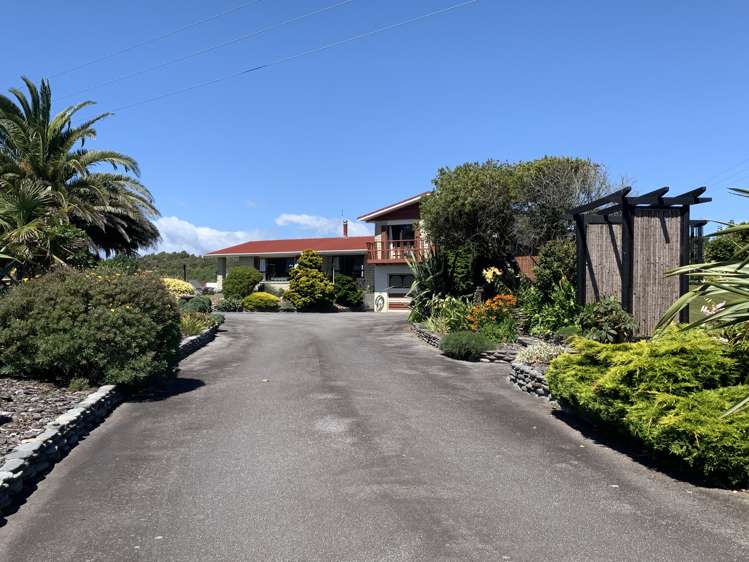 22 Takutai Road Ruatapu_19