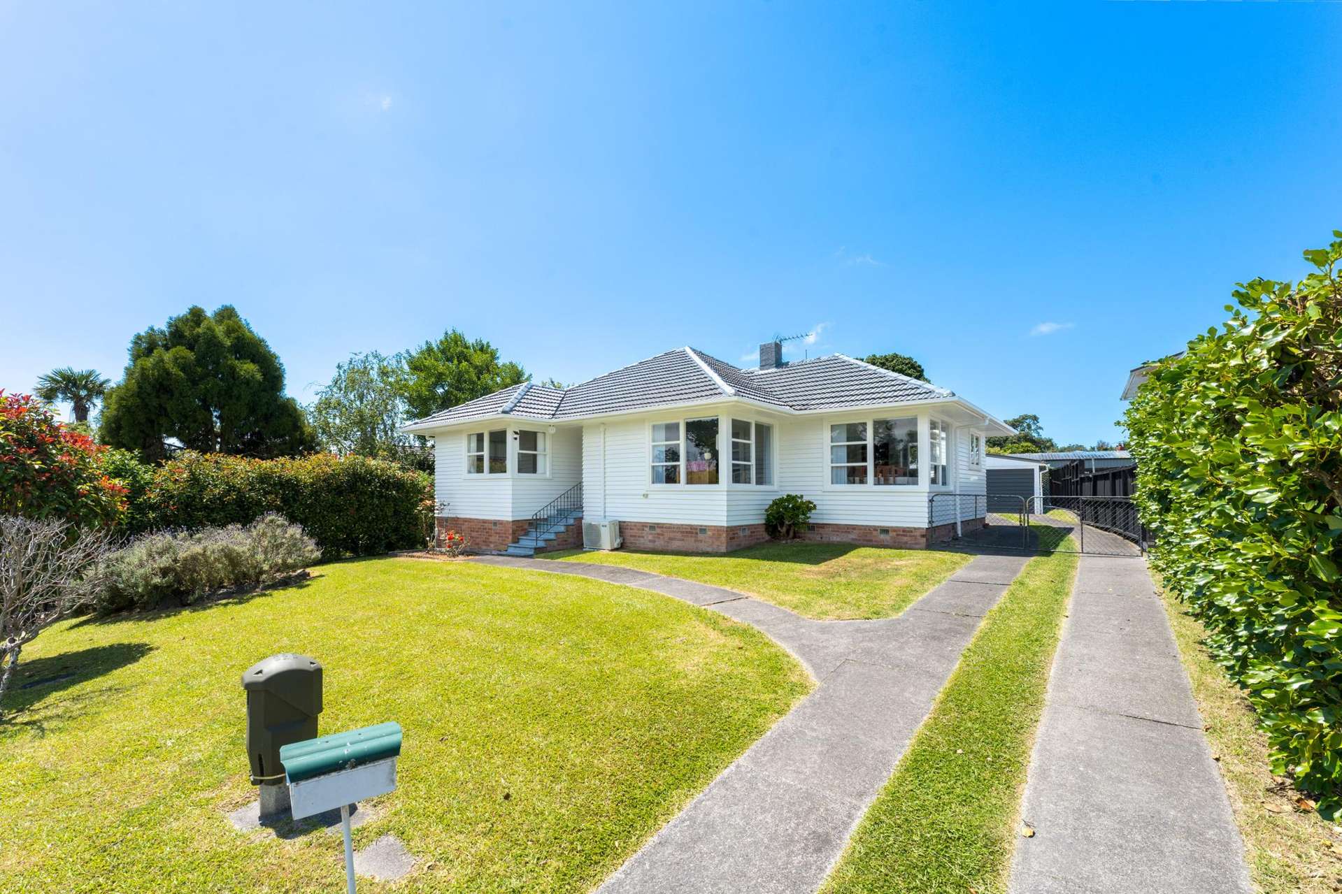 57 Divich Avenue Te Atatu South_0