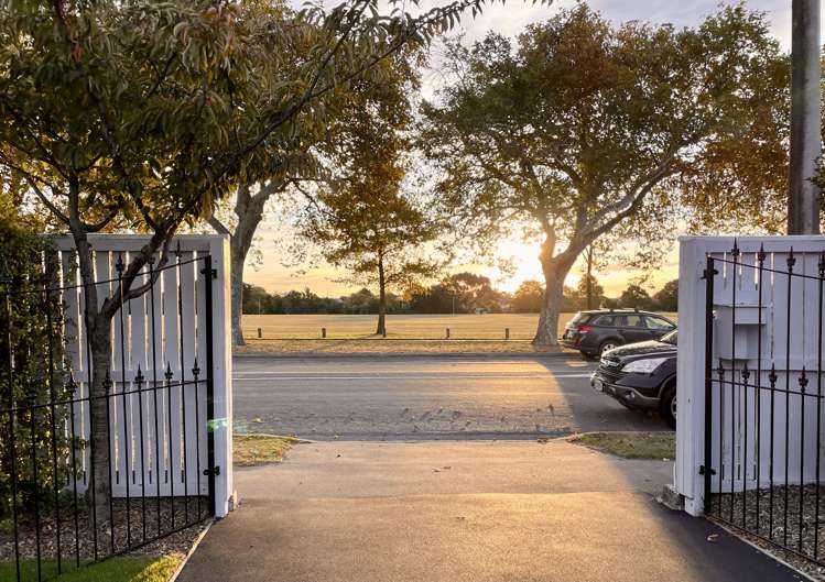 8 Lyttelton Street Somerfield_22