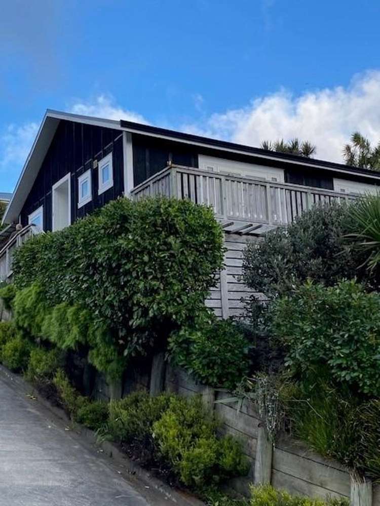 8 Arawhata Street Porirua East_22
