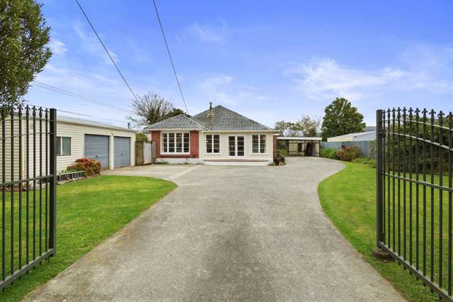 Family Home in Prime Wallaceville Location