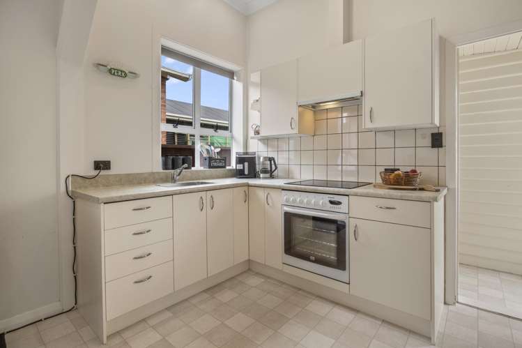 14 Magdala Street Tainui_13