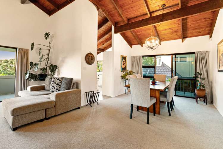 1/5 Sharon Road Waiake_8