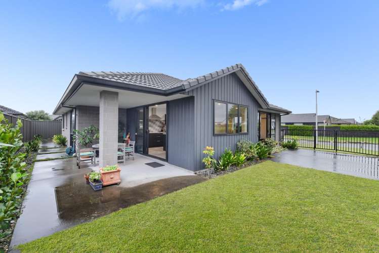 17 Te Ranga Memorial Drive Pyes Pa_14