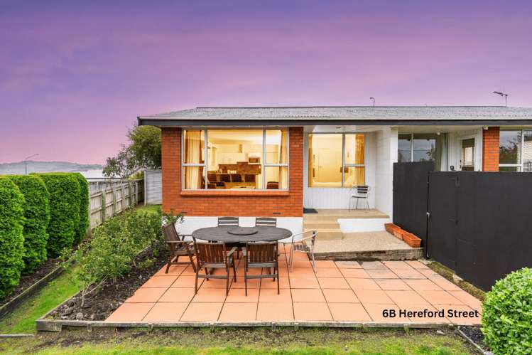 6A & 6B Hereford Street_1