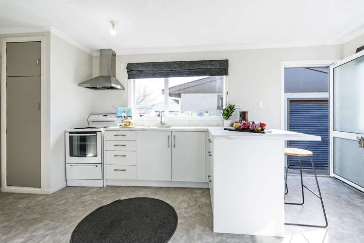71 Clifton Drive Waitara_7