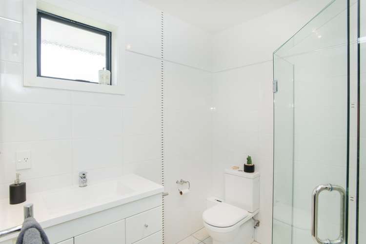 14 Pohutukawa Grove Lytton West_8