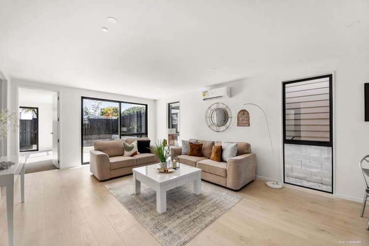 9/101 Hobsonville Road West Harbour_8