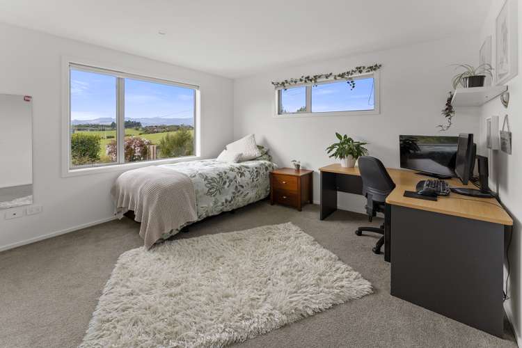 6 Shirtcliff Lane Redwood Valley_24