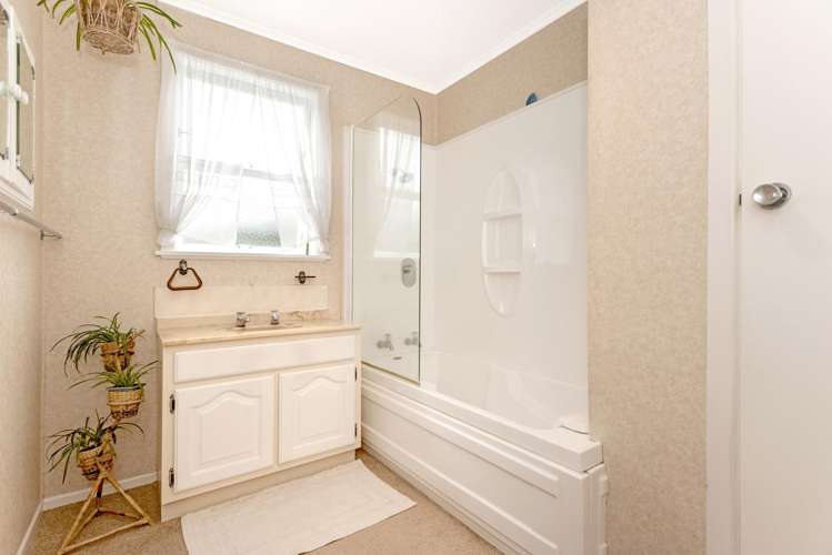 30 Marian Drive Inner Kaiti_14