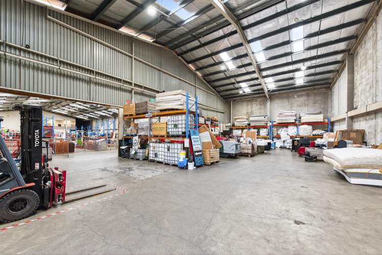 153 Pilkington Road Pt England_5