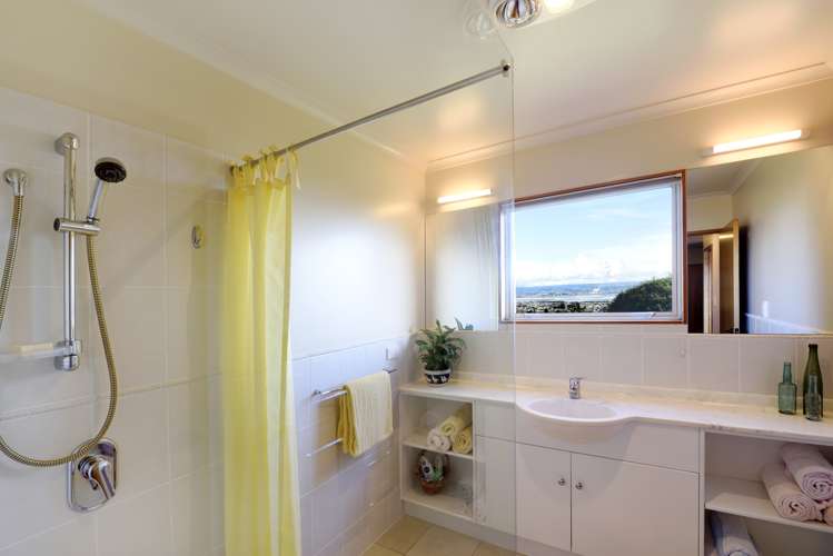 9 Calamaras Street Enner Glynn_18