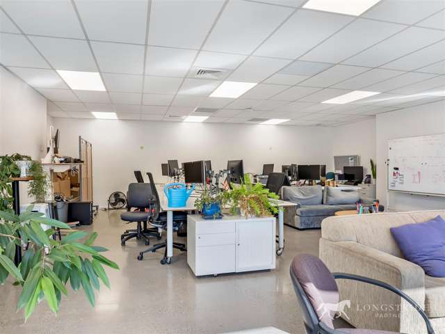 100 Carlton Gore Road Newmarket_3