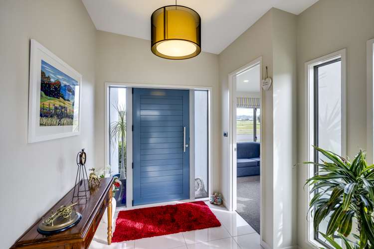 52 Orotu Drive Poraiti_20